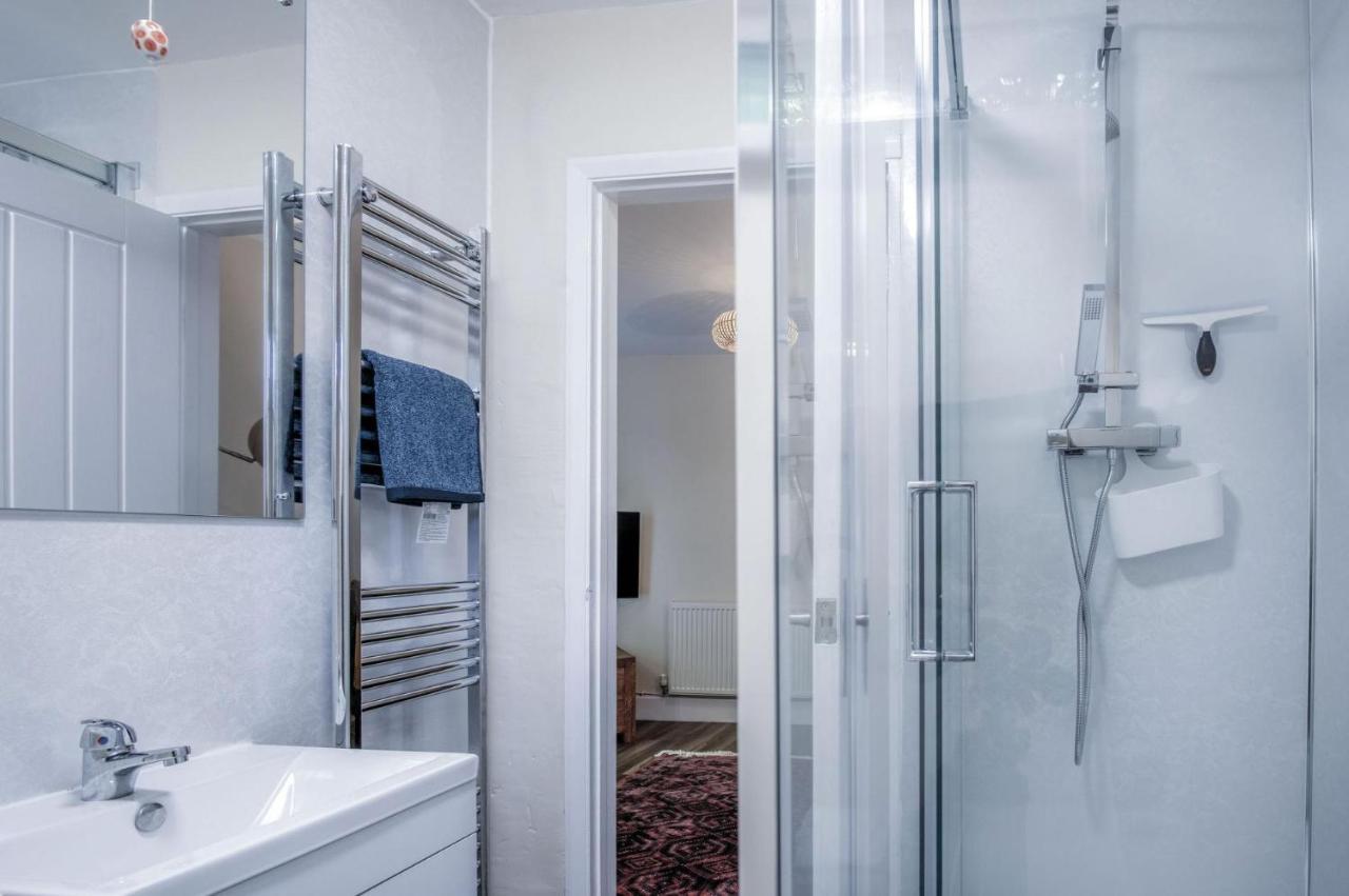 Croft Court - 1 Bedroom Apartment - Tenby Εξωτερικό φωτογραφία