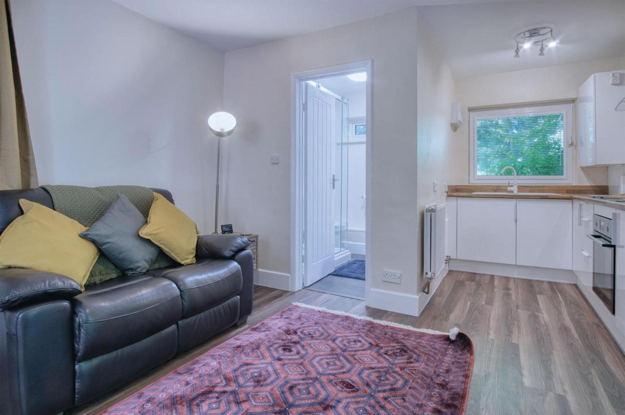 Croft Court - 1 Bedroom Apartment - Tenby Εξωτερικό φωτογραφία